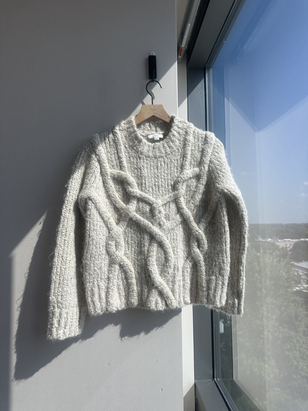 Vince. Alpaca Wool Blend Textured Loop Stitch Cable Crew Neck Sweater Sz SP